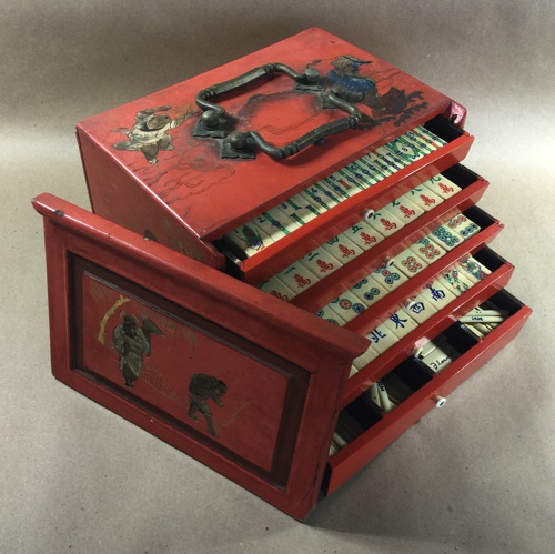 Bone/Bamboo PAINTED CASE 148 tiles ref#305