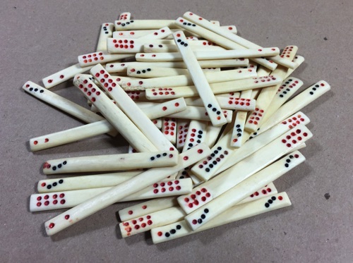 50 Vintage BETTING BONES Ref #BN1